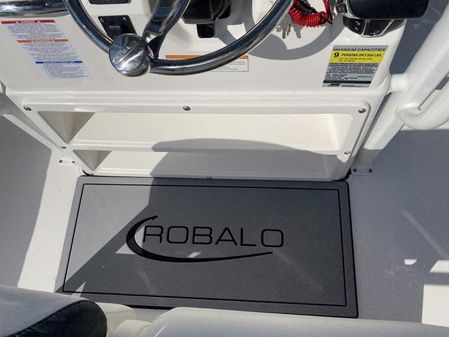 Robalo 246 image