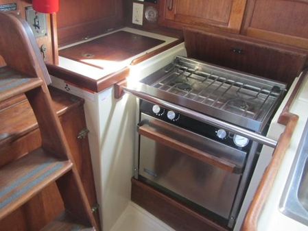 Pacific-seacraft 34-CUTTER image