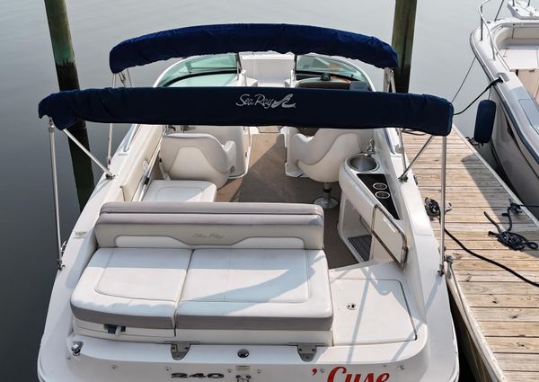 Sea-ray 240-SUNDECK image