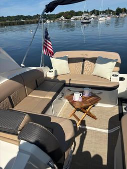 Sea Ray Sundancer 260 image