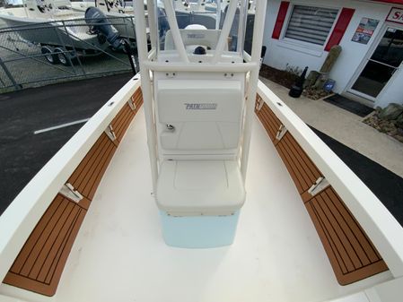 Pathfinder 2500 Hybrid image