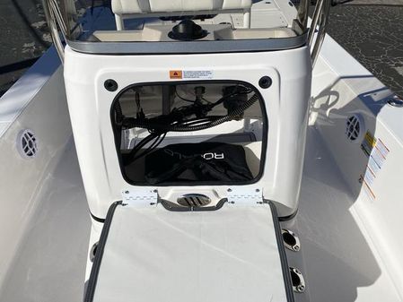 Robalo 206 image