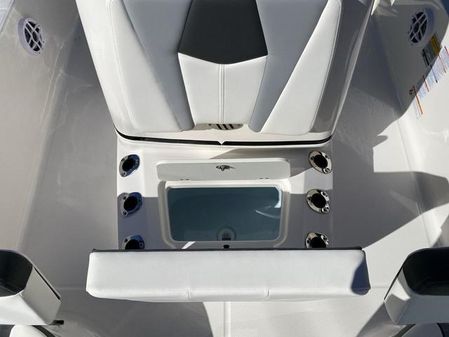 Robalo 206 image