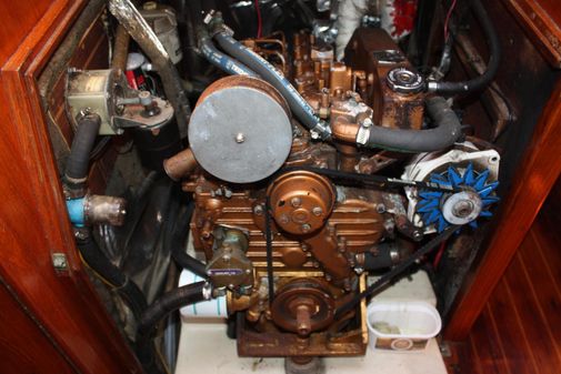 Ericson 38-200 image