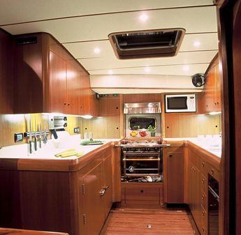 Yachting Developments Custom-Sail-Cutter Rigged image