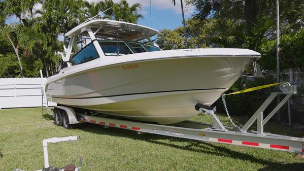 Boston Whaler 280 Vantage image