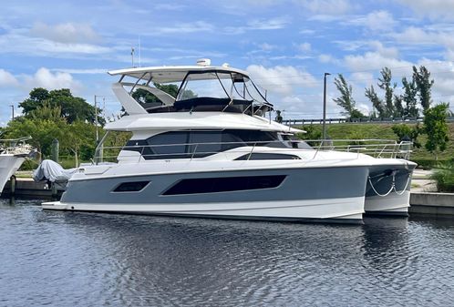 Aquila 44 Yacht image