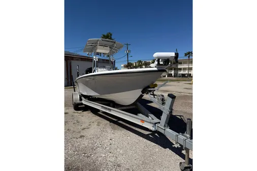 Kenner 21 V Tunnel image