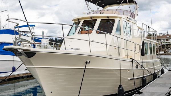 North Pacific 43 Pilothouse 