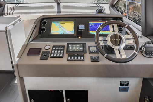 Azimut 50 Flybridge Motoryacht image