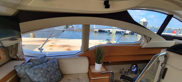 Azimut 45 Flybridge image