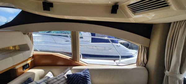 Azimut 45 Flybridge image