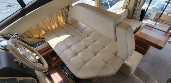 Azimut 45 Flybridge image