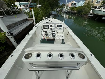 Triton 240 LTS image