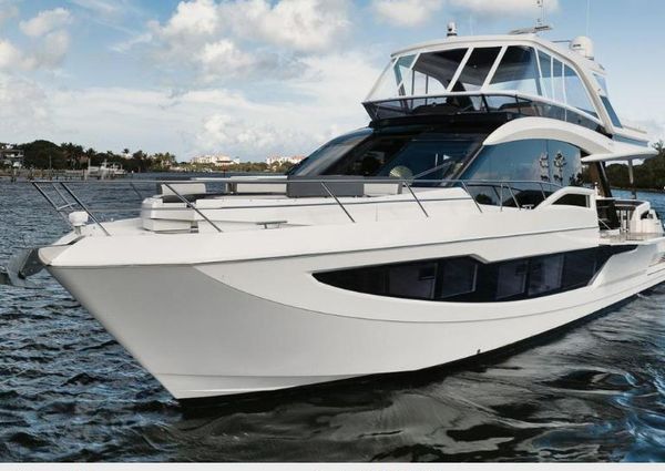 Galeon 640 Fly image