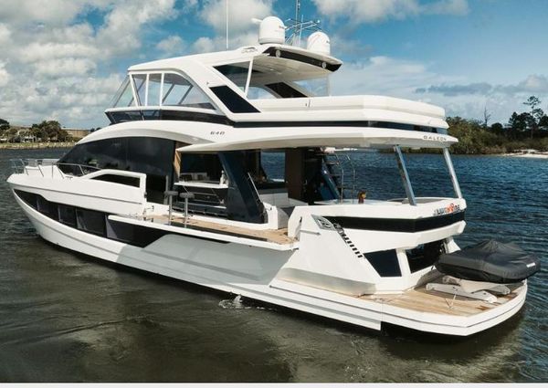 Galeon 640 Fly image