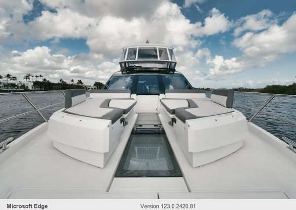 Galeon 640 Fly image