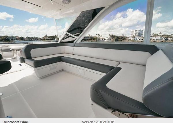 Galeon 640 Fly image