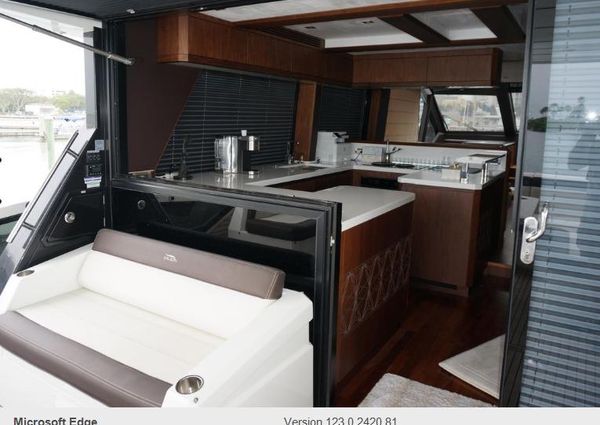 Galeon 640 Fly image