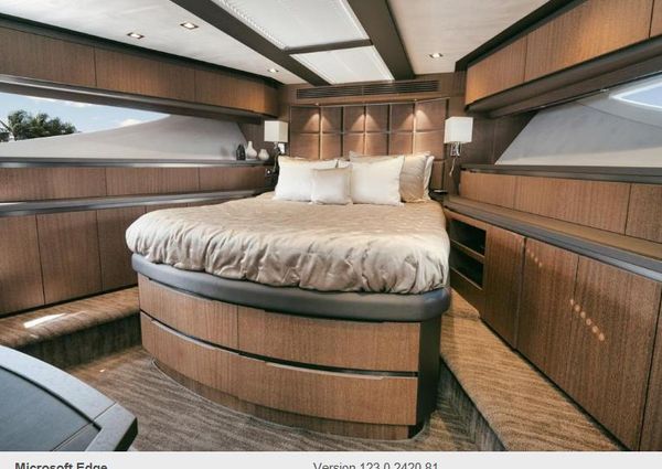 Galeon 640 Fly image