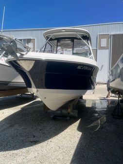 Robalo 247 Dual Console image
