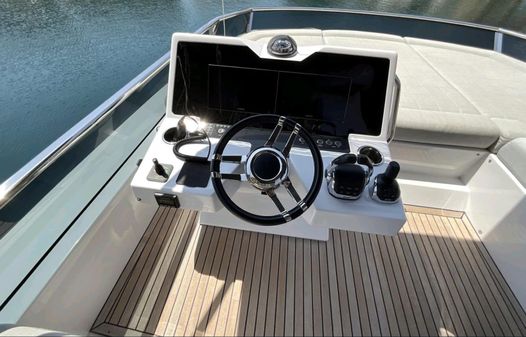 Pardo Yachts E60 image