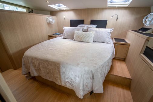 Aquila 44 Yacht image