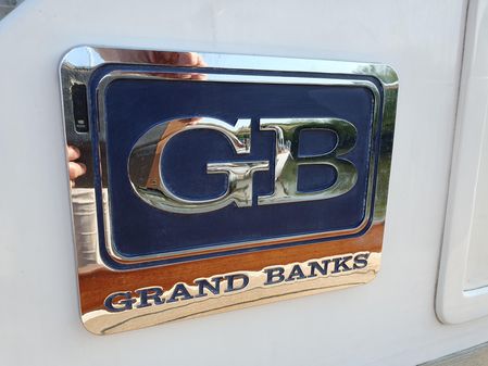 Grand Banks Eastbay 38 EX image