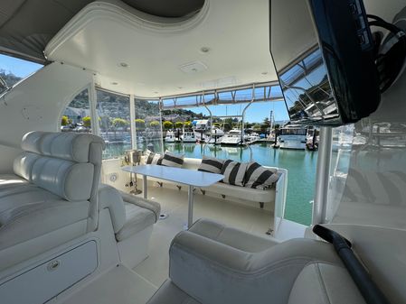 Cruisers-yachts 405-EXPRESS-MOTORYACHT image