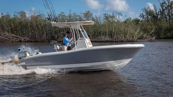 Pioneer 202 Sportfish 