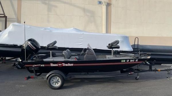 Tracker Bass Tracker Classic XL