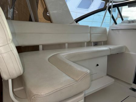 Tiara-yachts 3500-OPEN-HARDTOP image