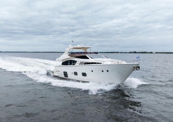 Ferretti Yachts 800 image