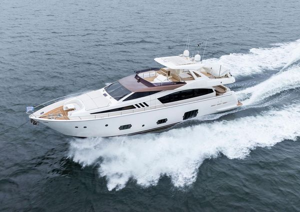 Ferretti Yachts 800 image