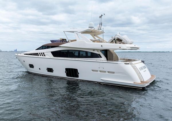 Ferretti Yachts 800 image