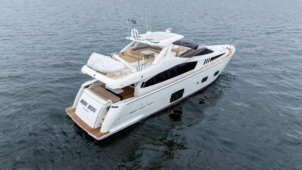 Ferretti Yachts 800 image