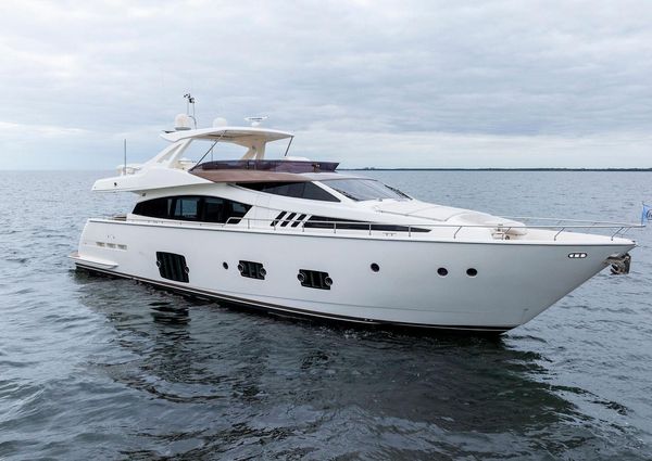 Ferretti Yachts 800 image