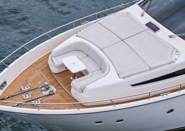 Ferretti Yachts 800 image