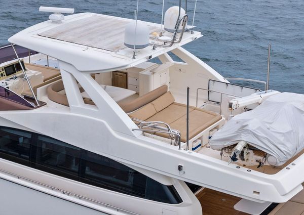 Ferretti Yachts 800 image