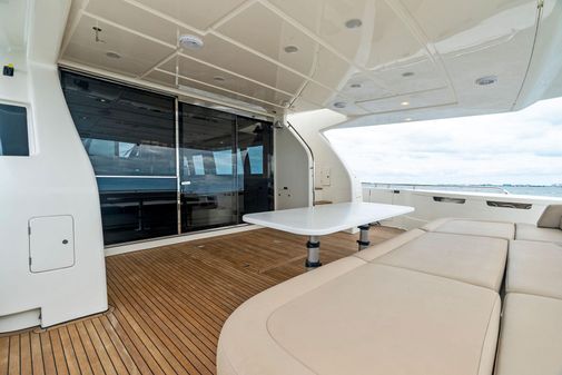 Ferretti Yachts 800 image