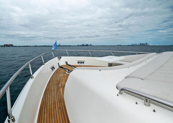 Ferretti Yachts 800 image