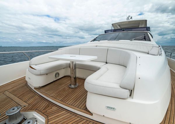 Ferretti Yachts 800 image