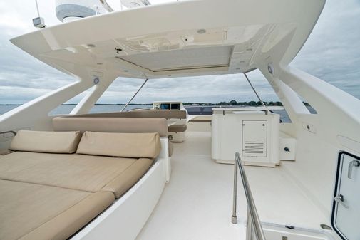 Ferretti Yachts 800 image