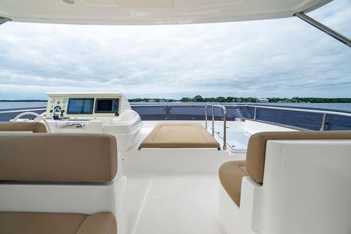 Ferretti Yachts 800 image