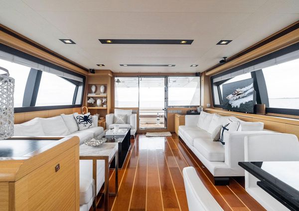 Ferretti Yachts 800 image