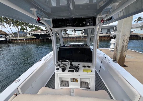 Sea Hunt 30 Gamefish image