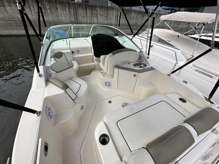 Sea Ray 240 Sundancer image