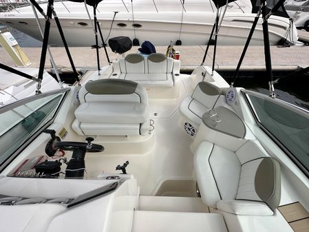 Sea Ray 240 Sundancer image