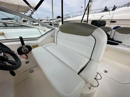 Sea Ray 240 Sundancer image