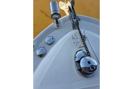 Sea Ray 340 Sundancer image